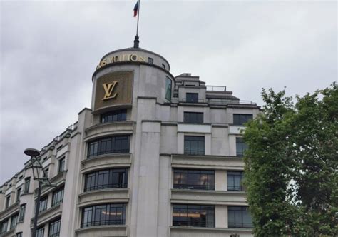 louis vuitton romania the guardian|Romanian rhapsody: Louis Vuitton accused of cultural theft — .